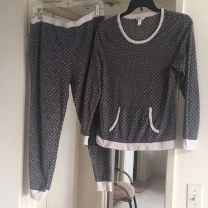NICOLE MILLER/GRAY & WHITE” HEART”PRINT LOUNGE OR P.J. FLEECE SET